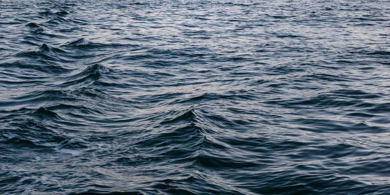 告别“小黑盒”恐慌：深度解析智能锁电磁防护（EFT）测试与防特斯拉线圈攻击原理