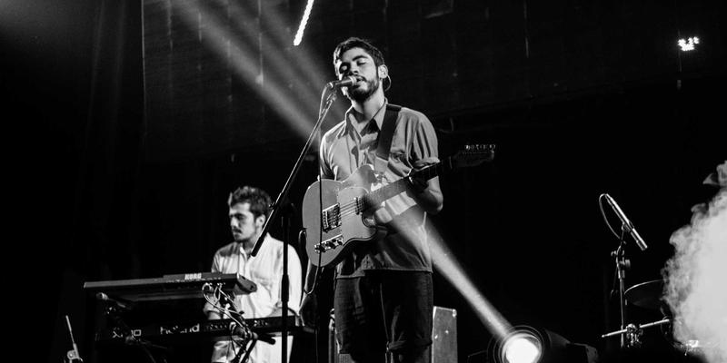 智能锁69：智能门锁如何与商业安防系统及监控摄像头构建三位一体防护体系