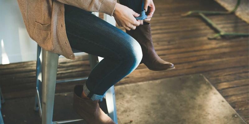 智能锁后市场服务：维修、保养与固件升级如何守护您的家庭安防