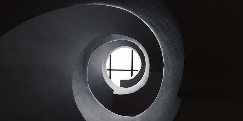 智能门锁隐私安全深度解析：指纹与人脸数据如何守护商业安防生命线