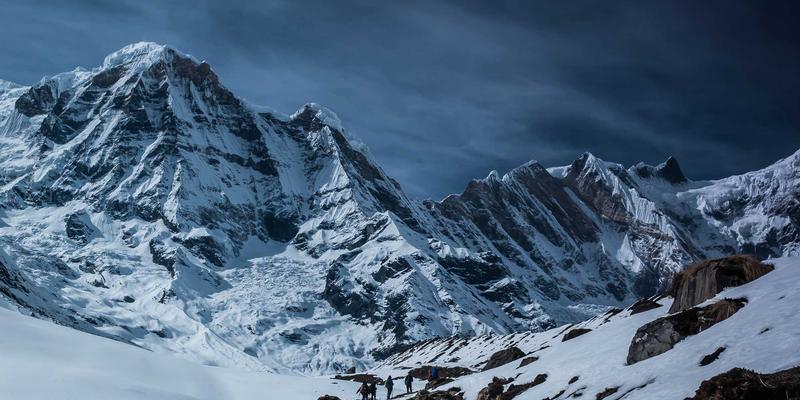 未来安防新趋势：智能锁如何革新公寓与出租房管理，实现远程授权与动态密码